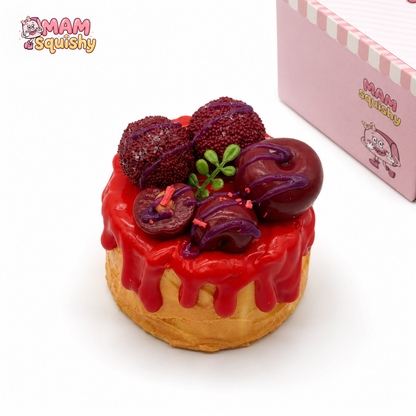 Waxberry Drizzle Cake squishy toy product image